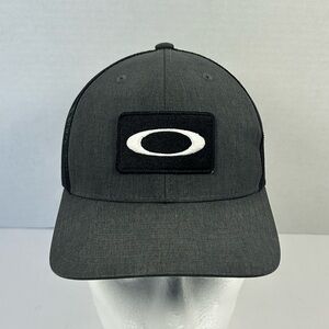 Oakley O Original trucker Hat Mens Gray/Black Snapback